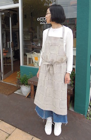 “エプロン”
